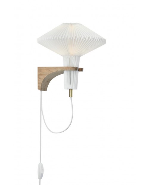 Le Klint Model 204 Wall Lamp